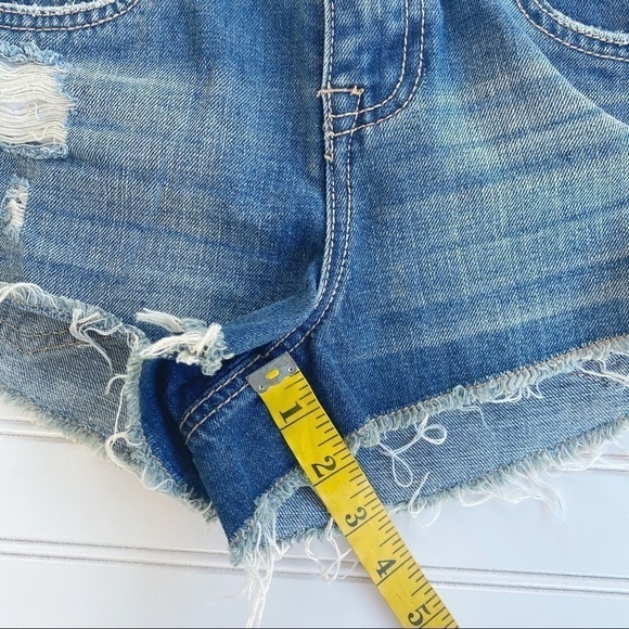 Dollhouse Hi Rise jean shorts, side ties Size 3 - Picture 10 of 11